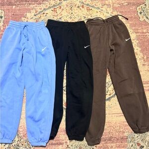 Brown blue and black women Nike joggers bundle